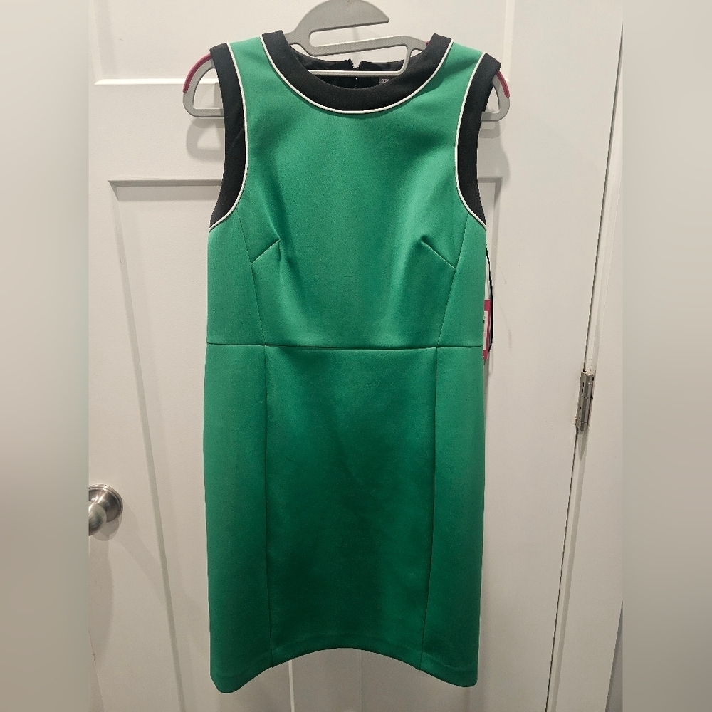 Vince Camuto | Dresses | Nwt Vince Camuto Eclipse Sheath Dress Size 6 Lush Green Black White Trim